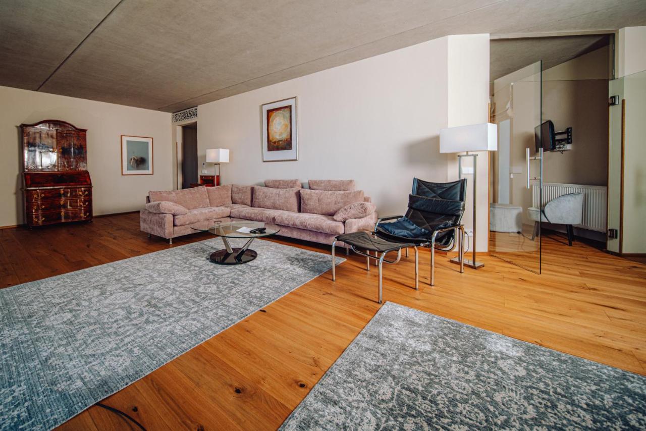 Palac Pakoszow Schlosshotel Wernersdorf Jelenia Gora Dış mekan fotoğraf Interior of a typical apartment