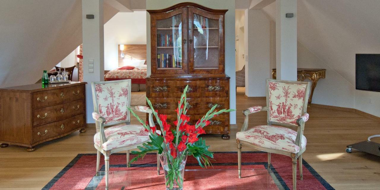 Palac Pakoszow Schlosshotel Wernersdorf Jelenia Gora Dış mekan fotoğraf Interior of the house