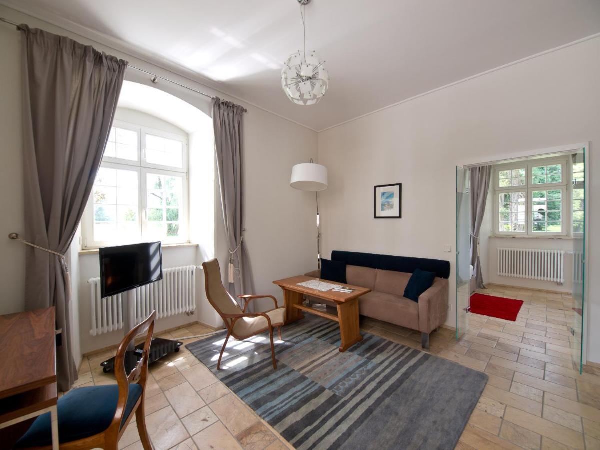 Palac Pakoszow Schlosshotel Wernersdorf Jelenia Gora Dış mekan fotoğraf The living room